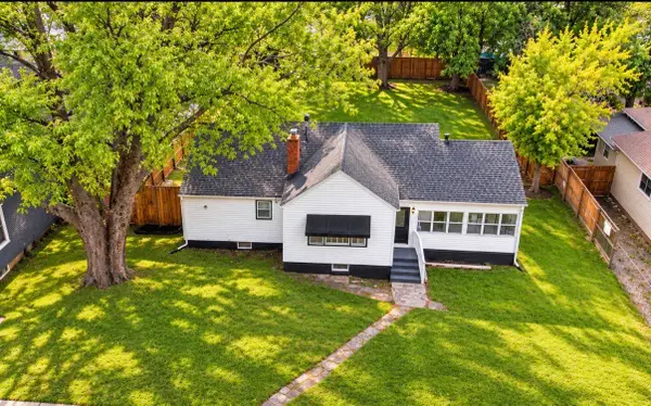 1414 Yale Avenue, Zion, IL 60099