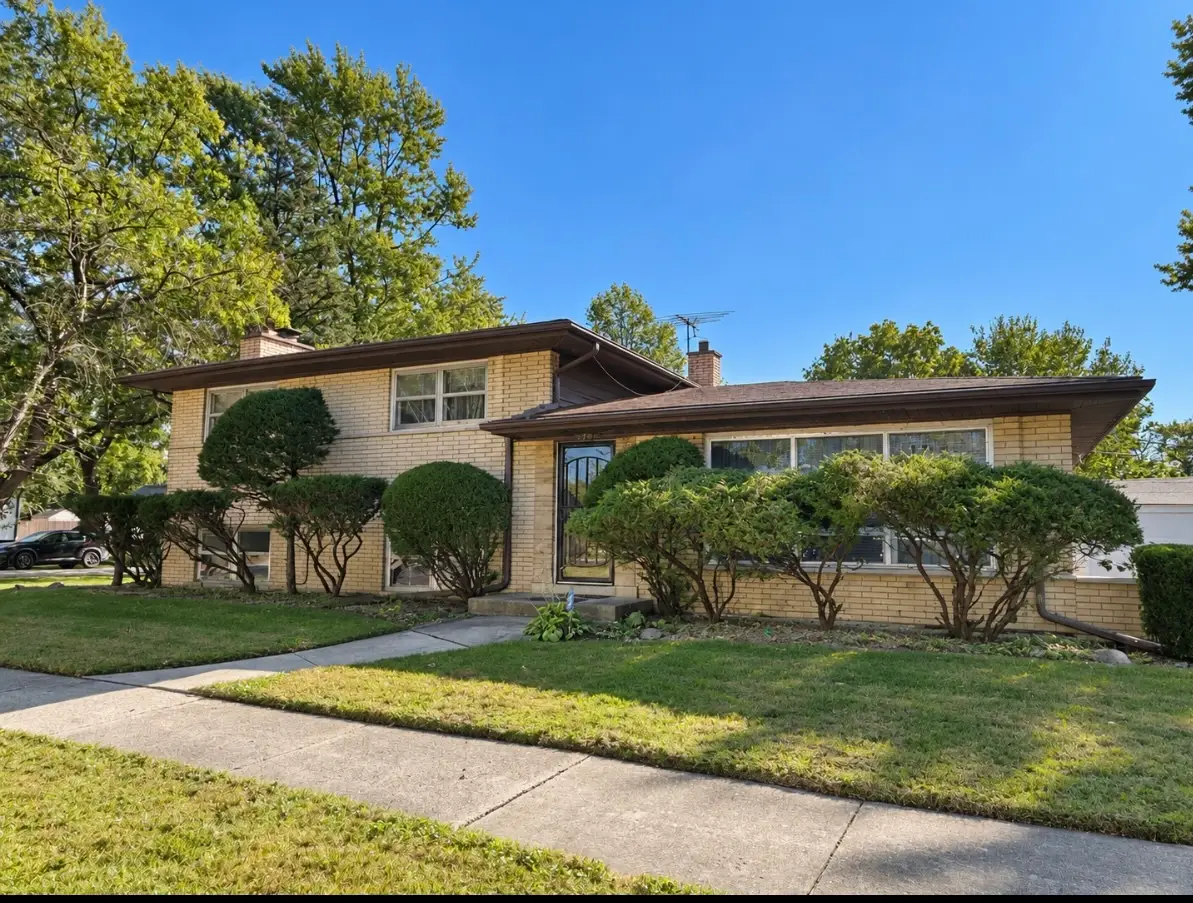 14700 Beachview Terrace, Dolton, IL 60419 - #1