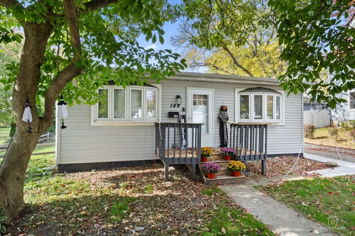144 Easton Avenue, West Chicago, IL 60185 - #1