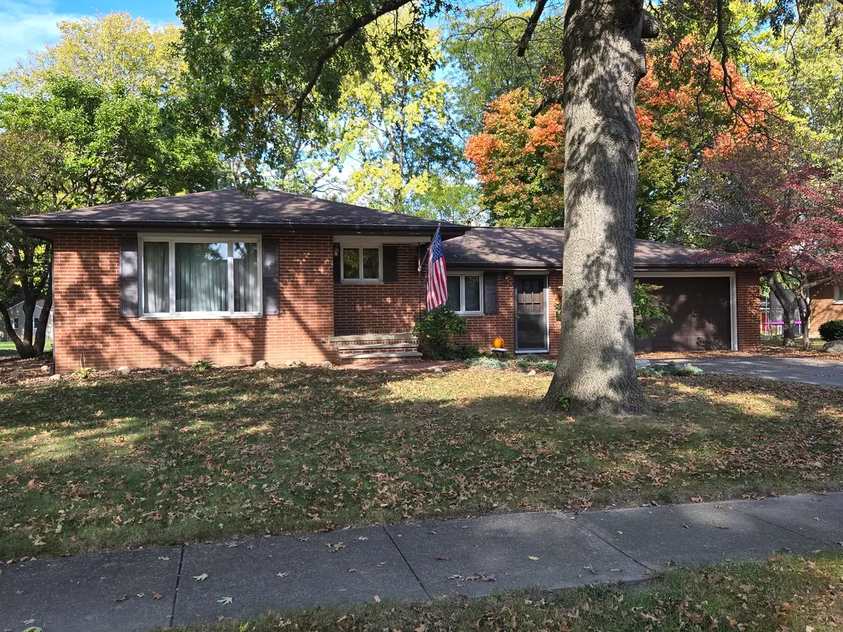 308 E Franklin Street, Fisher, IL 61843 - #1