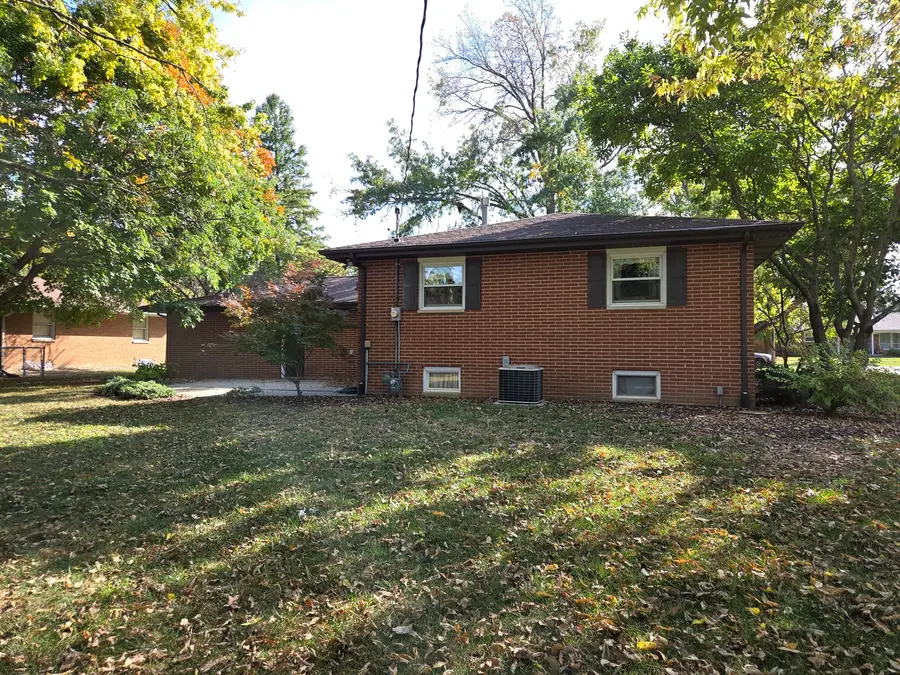 308 E Franklin Street, Fisher, IL 61843 - #3