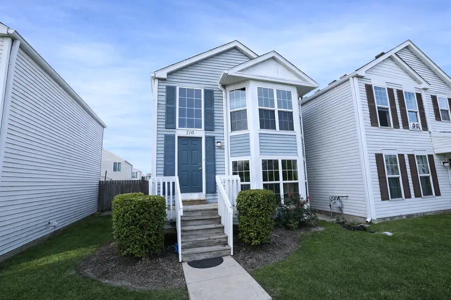 710 Four Seasons Boulevard #710, Aurora, IL 60504 - #2