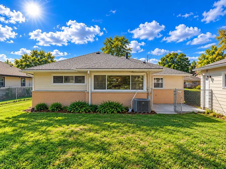 306 Sauganash Street, Park Forest, IL 60466 - #3