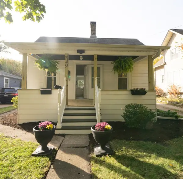 849 N 11th Street, DeKalb, IL 60115