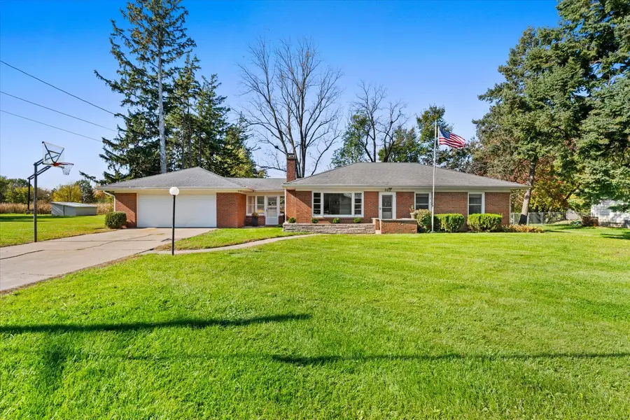 502 S Mississippi Street, Blue Grass, IA 52726 - #2