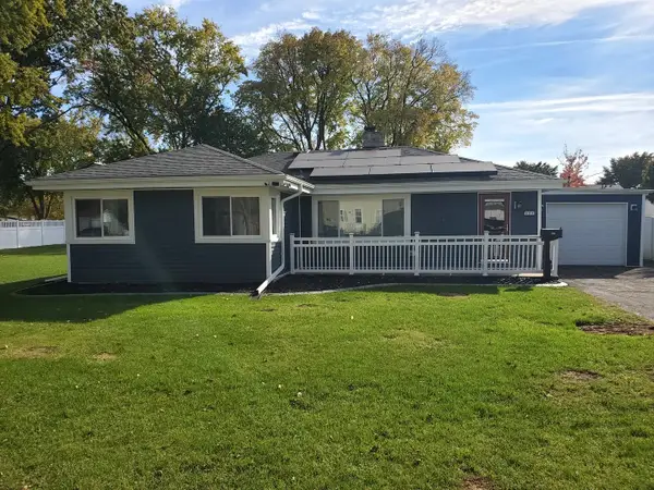 421 View Street, Ottawa, IL 61350