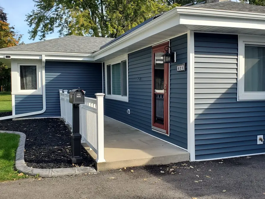 421 View Street, Ottawa, IL 61350 - #2