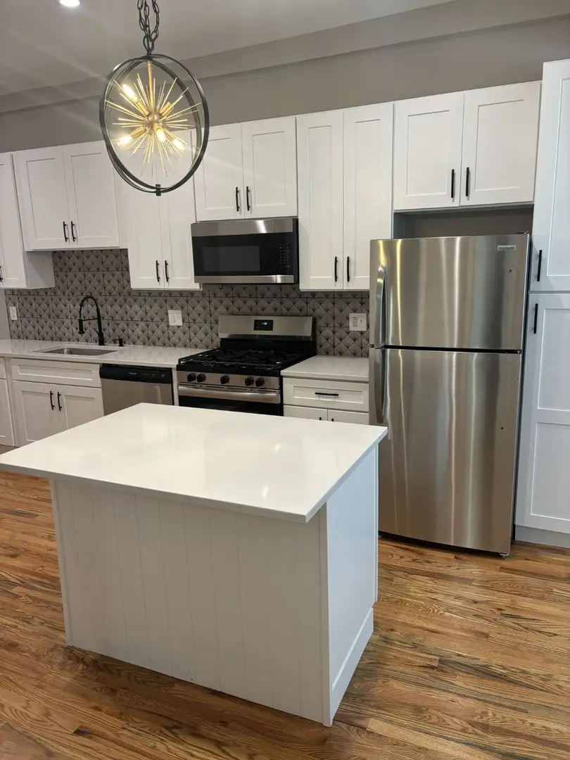 2844 N Campbell Avenue, Chicago, IL 60618 - #2