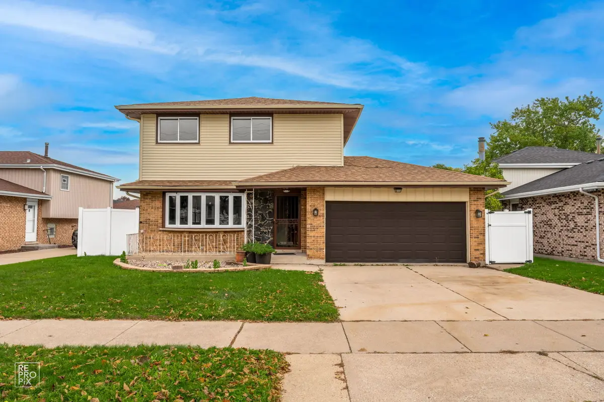 10017 Menard Avenue, Oak Lawn, IL 60453 - #1