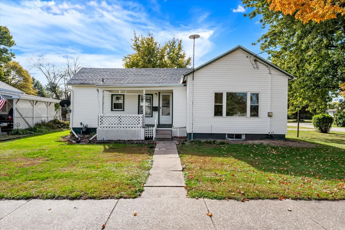 408 SW 4th Street, Aledo, IL 61231 - #1