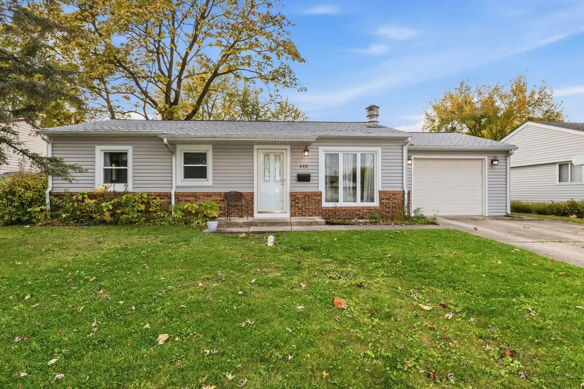 410 Cedarcrest Drive, Streamwood, IL 60107 - #1