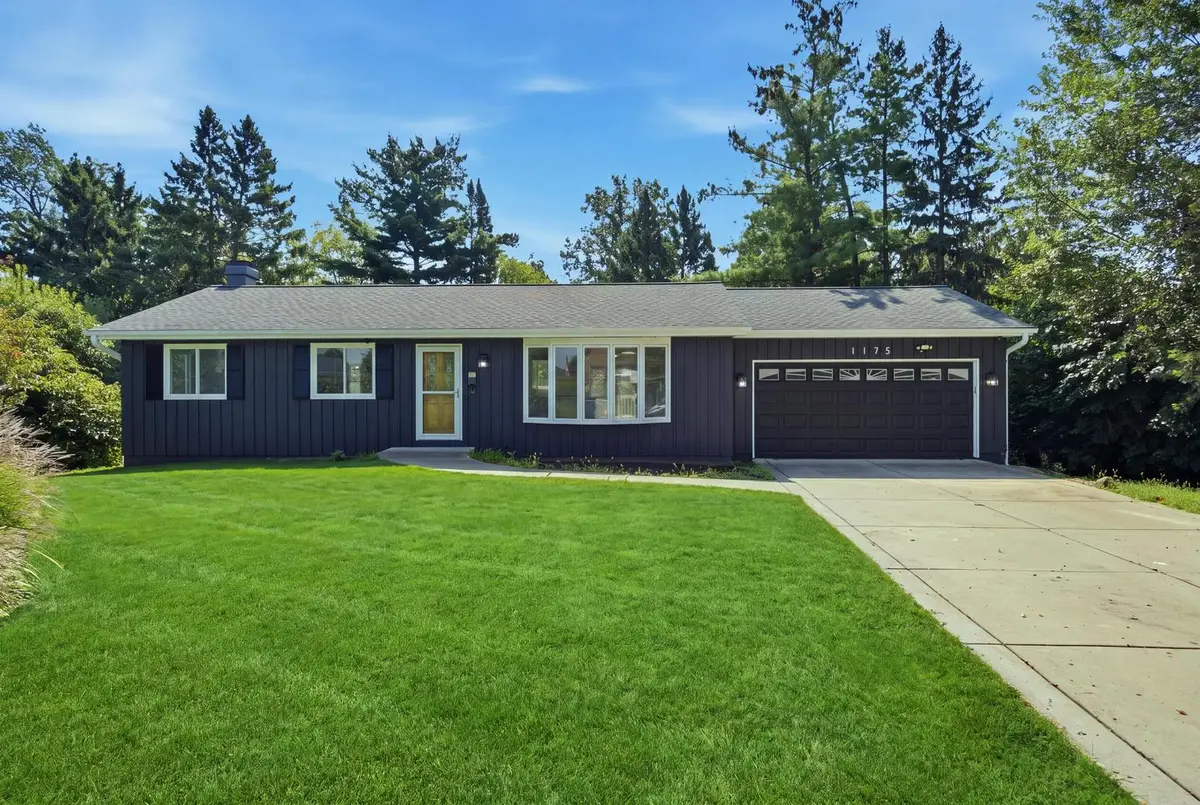 1175 Royal Boulevard, Elgin, IL 60123 - #1