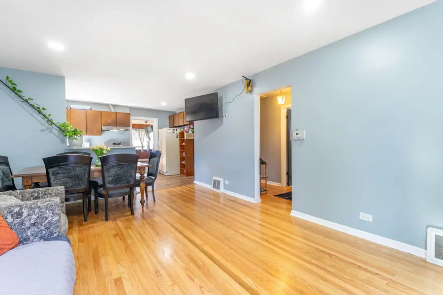 8052 S Saint Louis Avenue, Chicago, IL 60652 - #3