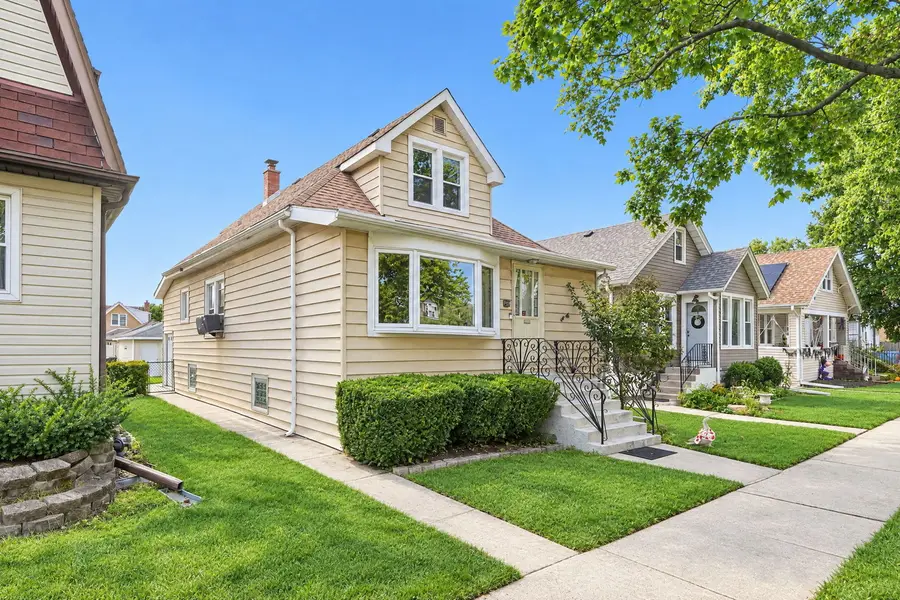 2226 N 74th Avenue, Elmwood Park, IL 60707 - #2