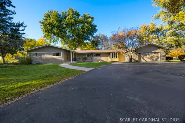 60 S West Drive, Oswego, IL 60543