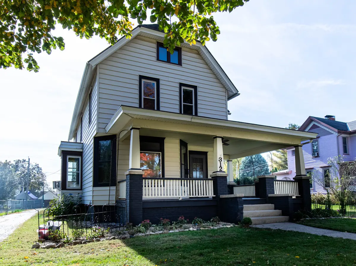 312 Elm Place, Princeton, IL 61356 - #1