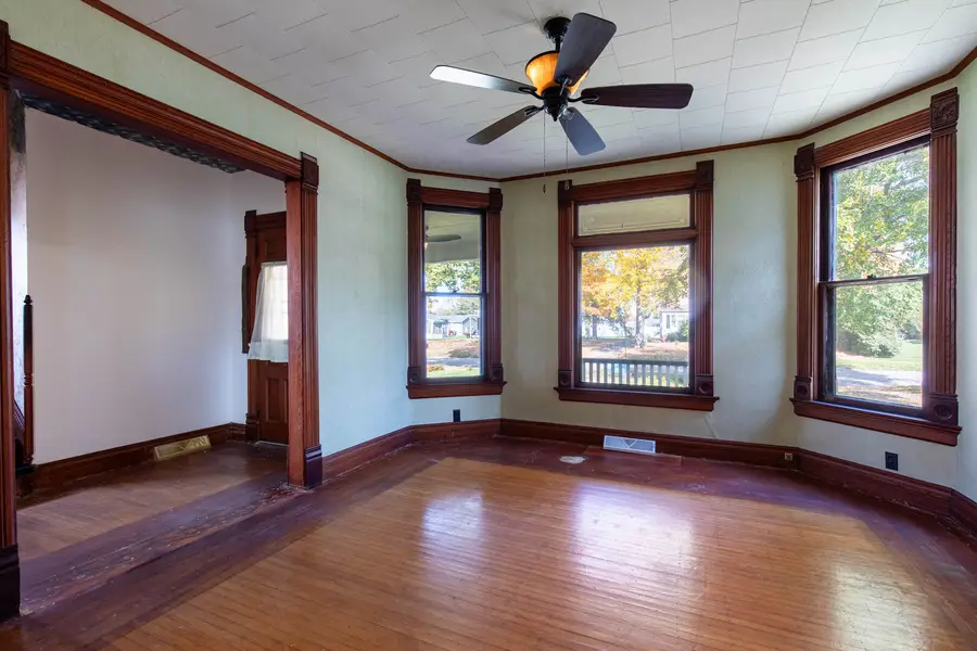 312 Elm Place, Princeton, IL 61356 - #3