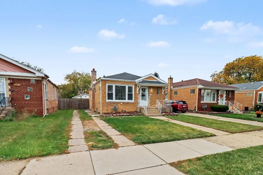 15532 Maryland Avenue, Dolton, IL 60419 - #2