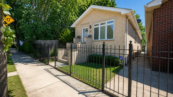 419 W Root Street, Chicago, IL 60609