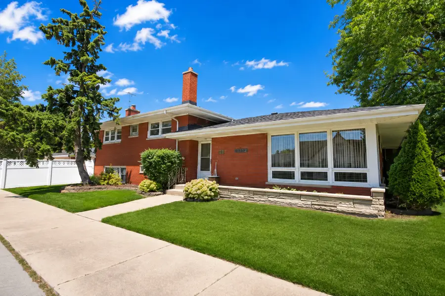 10158 S Talman Avenue, Chicago, IL 60655 - #2