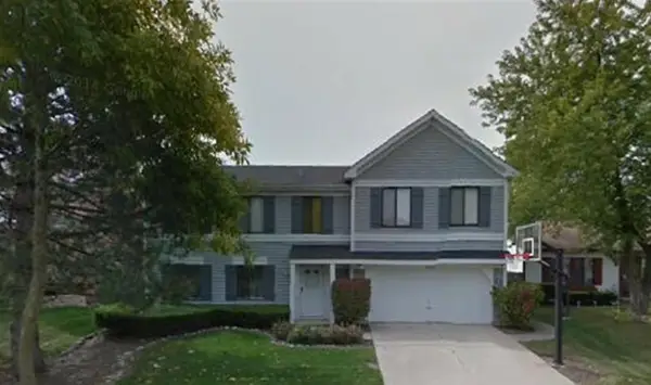 206 Albert Drive, Vernon Hills, IL 60061