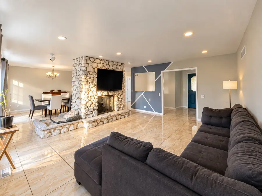24732 S Mulberry Lane, Crete, IL 60417 - #3