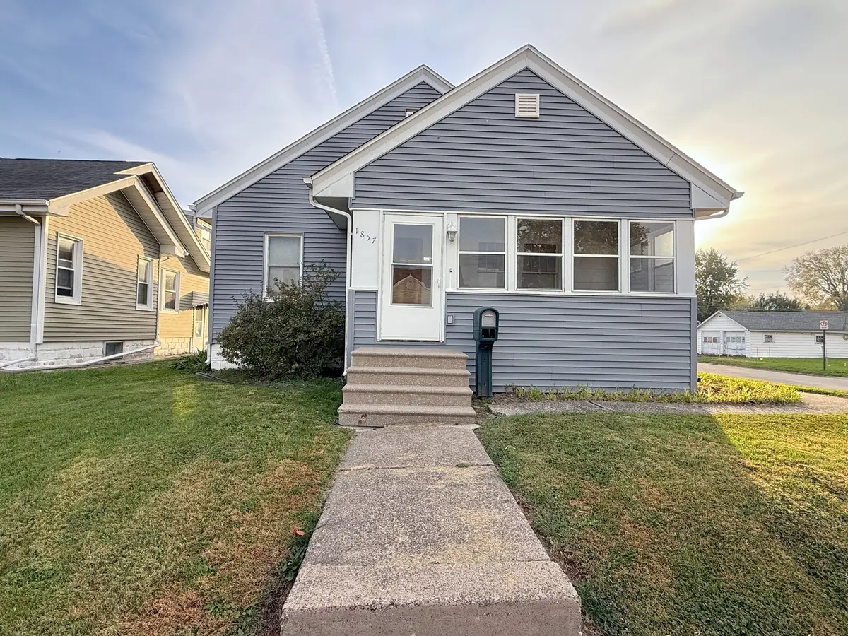 1857 42nd Street, Rock Island, IL 61201 - #1