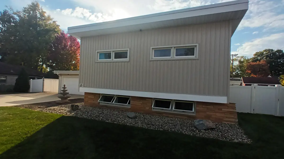 1109 S Westlawn Avenue, Champaign, IL 61821 - #1