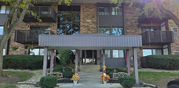 1504 Woodbridge Road #2B, Joliet, IL 60436