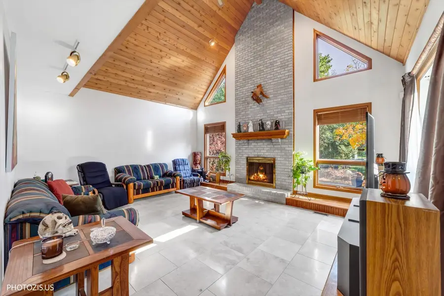 1341 Portage Lane, Woodstock, IL 60098 - #2