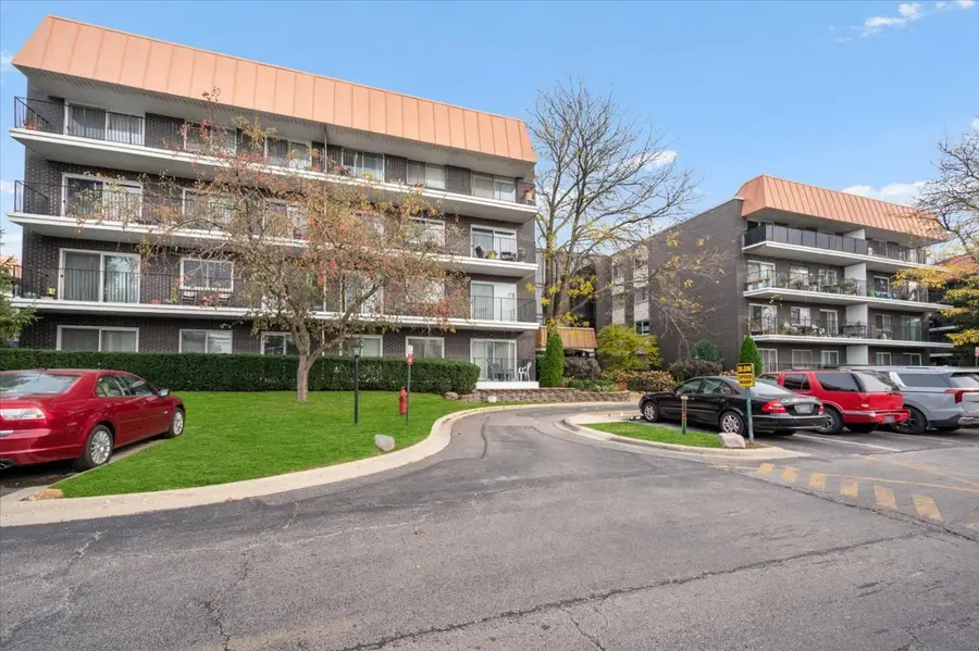 9529 Bronx Place #218, Skokie, IL 60077 - #3