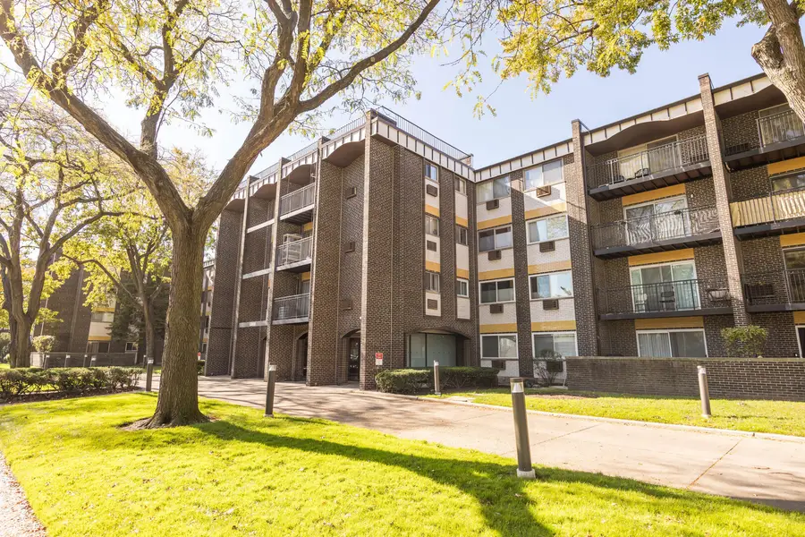 6800 N California Avenue #4i, Chicago, IL 60645 - #3