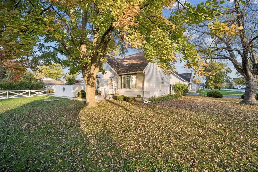 800 N Roy Avenue, Melrose Park, IL 60164 - #2