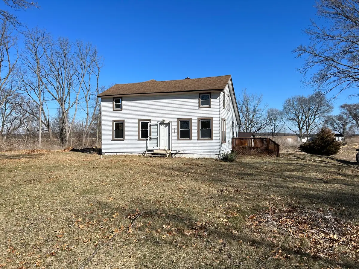 5597 E Boy Scout Road, Saint Anne, IL 60964 - #1