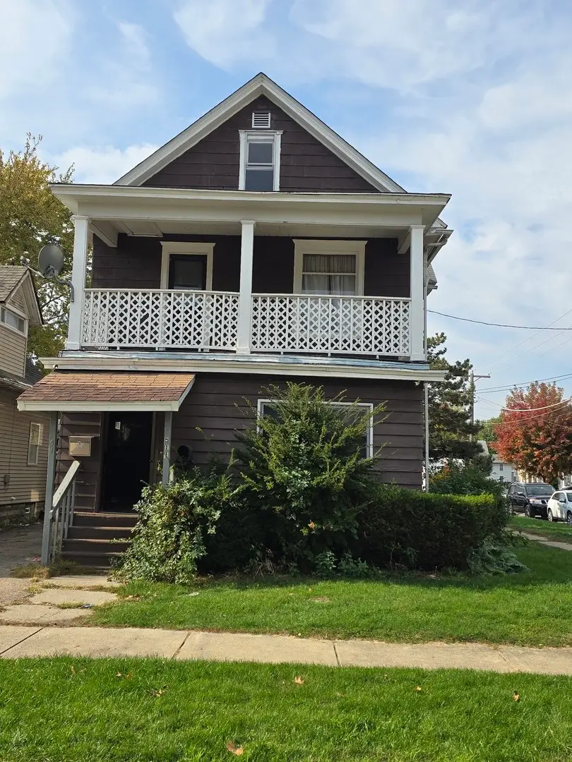 511 Jackson Street, Aurora, IL 60505 - #1