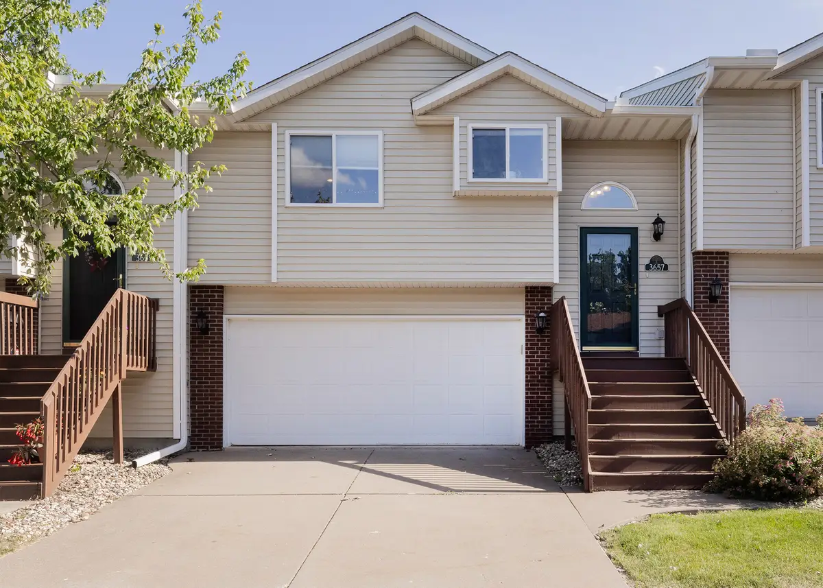 3657 Kennedy Drive, East Moline, IL 61244 - #1