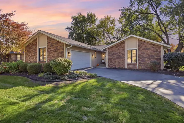 51 Winthrop New Road, Sugar Grove, IL 60554