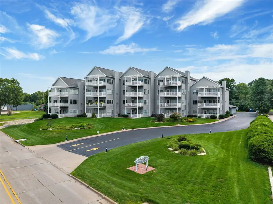 4412 River Drive #402, Moline, IL 61265 - #2