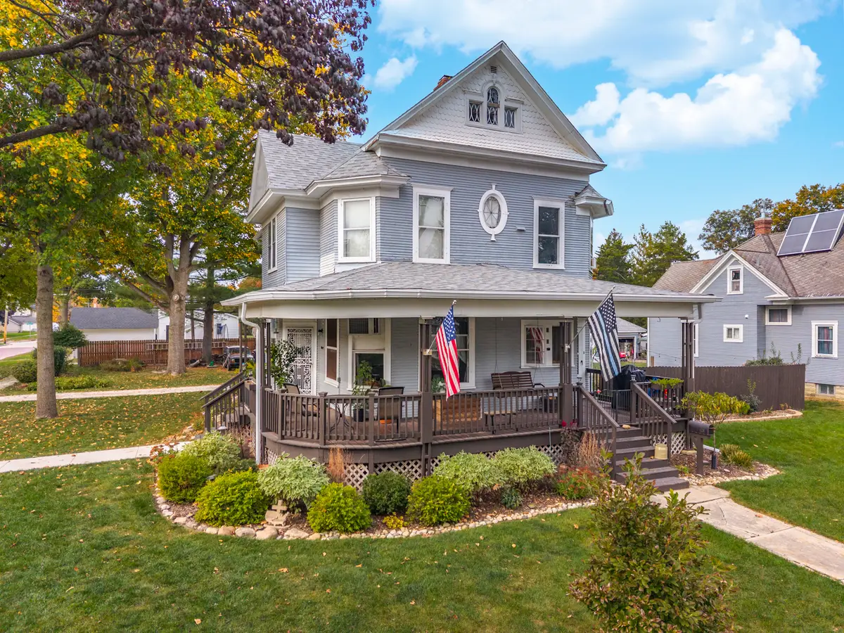 424 Mcclellan Street, Chenoa, IL 61726 - #1