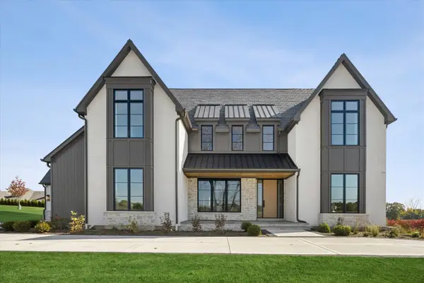 8305 Buege Lane, Burr Ridge, IL 60527