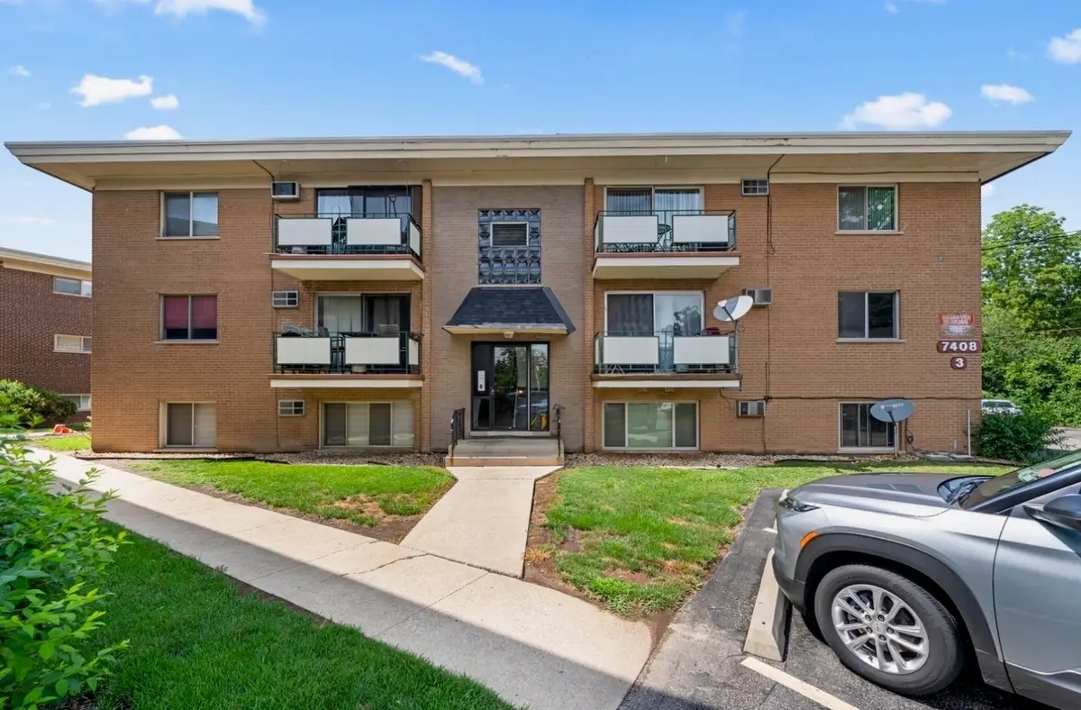 7408 W 111th Street #303, Worth, IL 60482 - #1