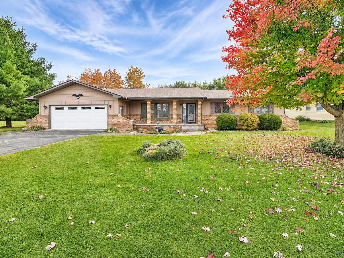 67 Crestview Drive, Geneseo, IL 61254 - #1