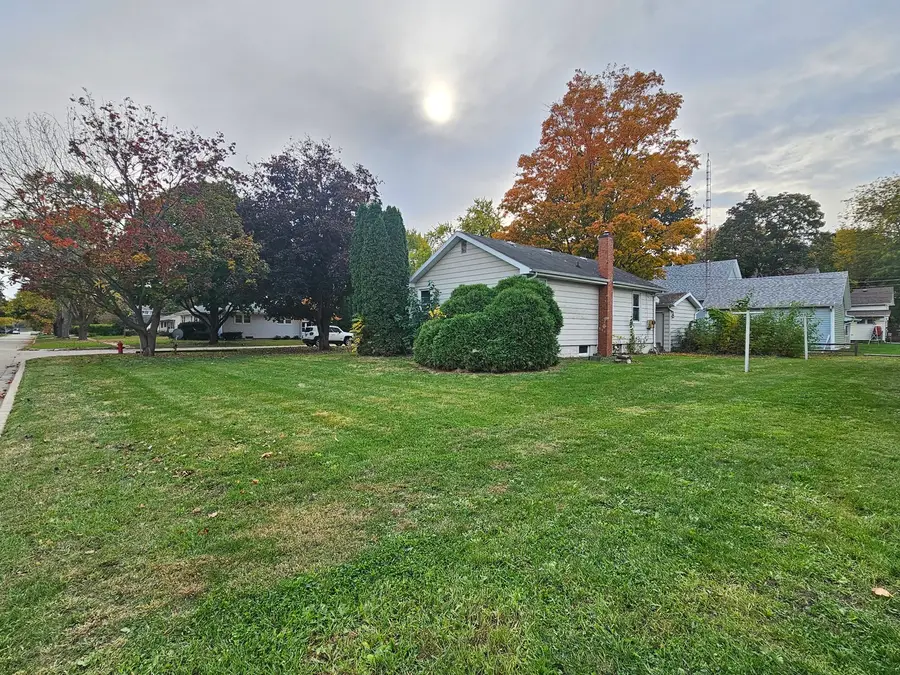 222 Renfrew Avenue, Dwight, IL 60420 - #3