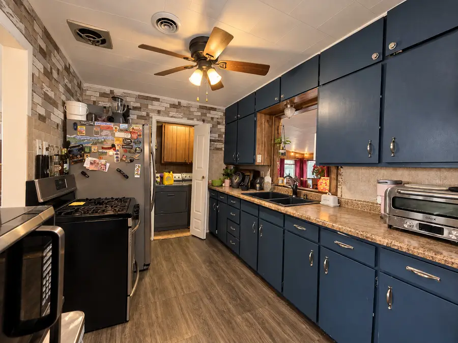 120 W 4th Street, Coal Valley, IL 61240 - #3