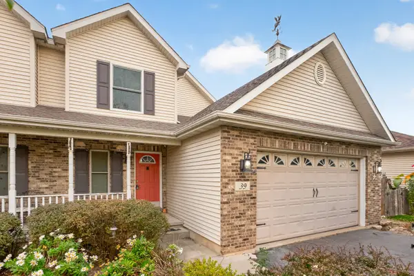 39 E South Avenue, Cortland, IL 60112