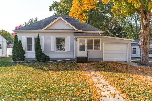 714 E Mckinley Street, Pontiac, IL 61764