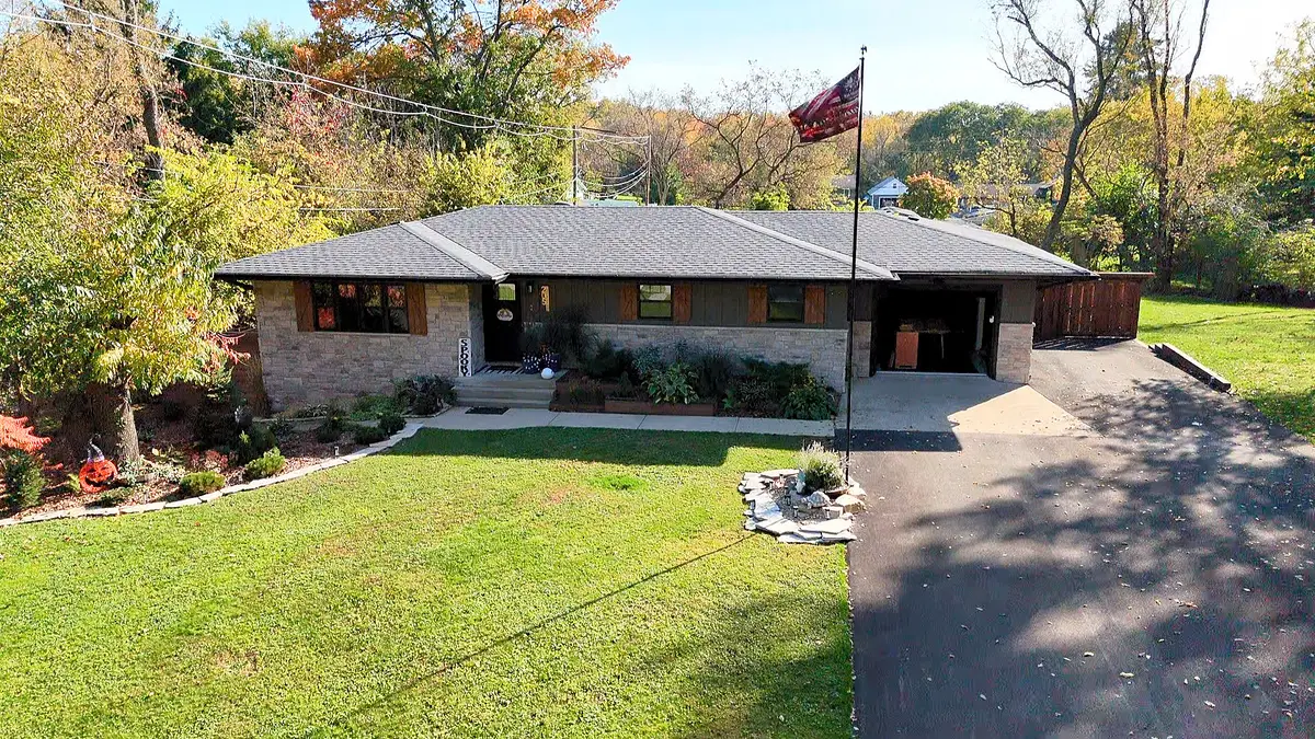 205 Coventry Avenue, Spring Grove, IL 60081 - #1
