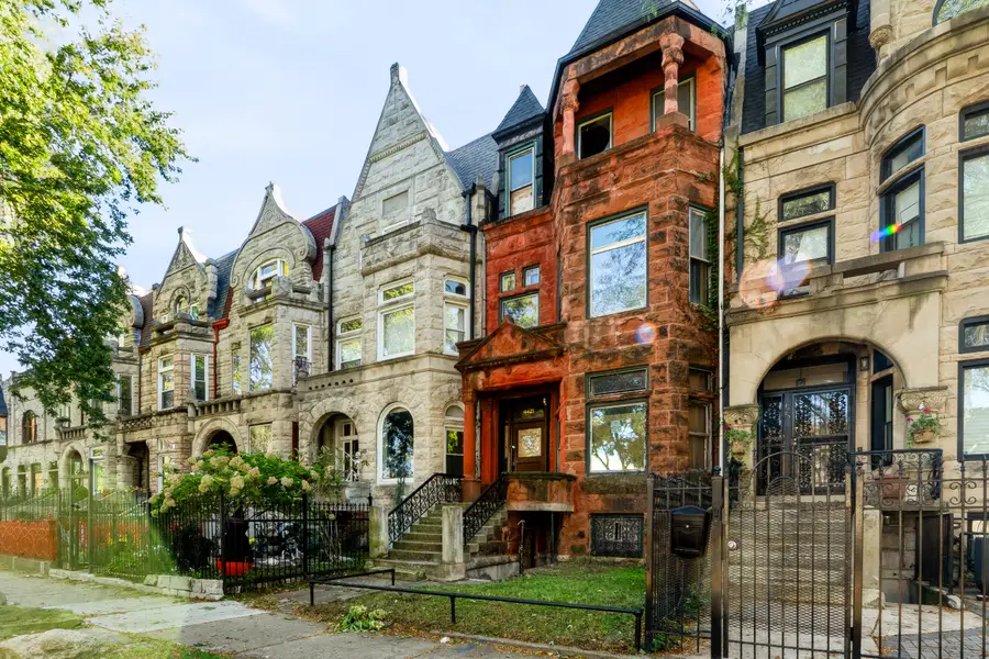4421 S Ellis Avenue, Chicago, IL 60653 - #2