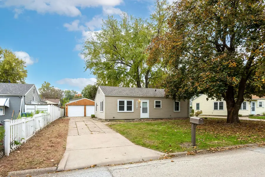2607 W 71st Street, Davenport, IA 52806 - #2