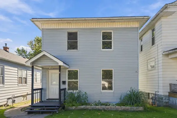 603 11th Avenue S, Clinton, IA 52732